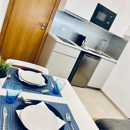 Luxury Studio In Lisbon City Center, Next Station * Lisbon